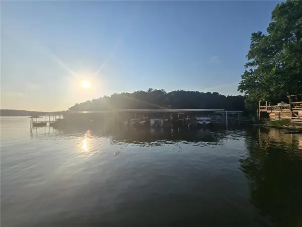 29580 Waters Edge RD, Lincoln, MO 65338