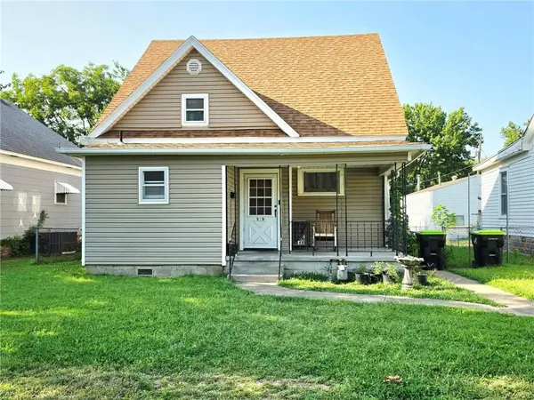 510 W 2nd ST, Pittsburg, KS 66762