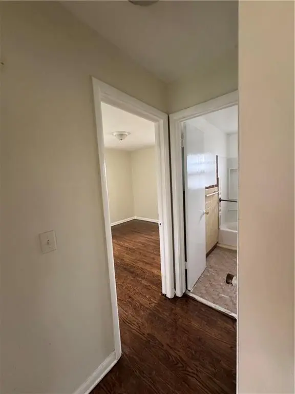 1840 E 75th TER, Kansas City, MO 64132