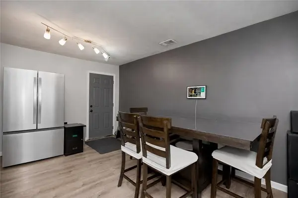 2720 S 52nd ST, Kansas City, KS 66106