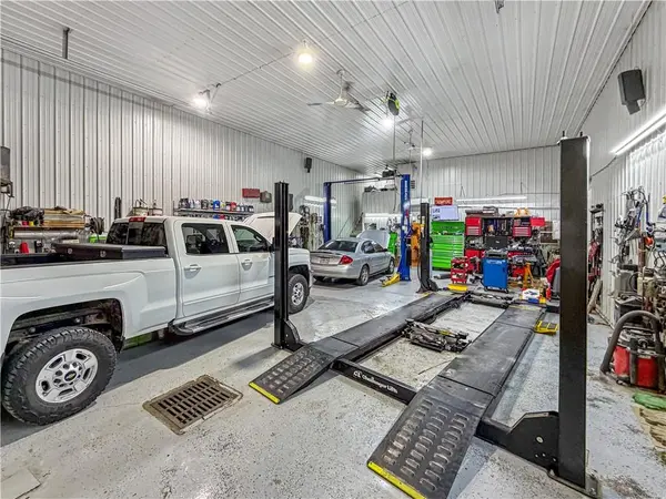 S Pine ST, Norborne, MO 64668