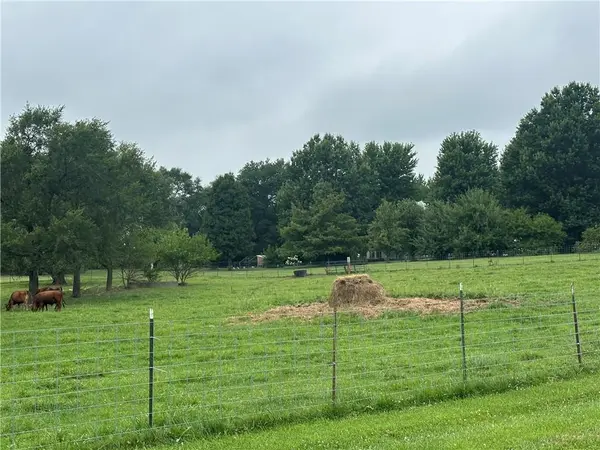 1674 SW 212th ST, Plattsburg, MO 64477
