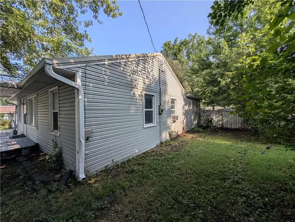 210 W 19th ST, Holden, MO 64040