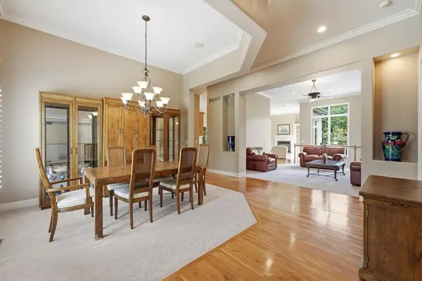 12533 Knox ST, Overland Park, KS 66213