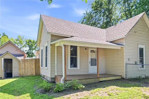 201 Spruce ST, Garden City, MO 64747