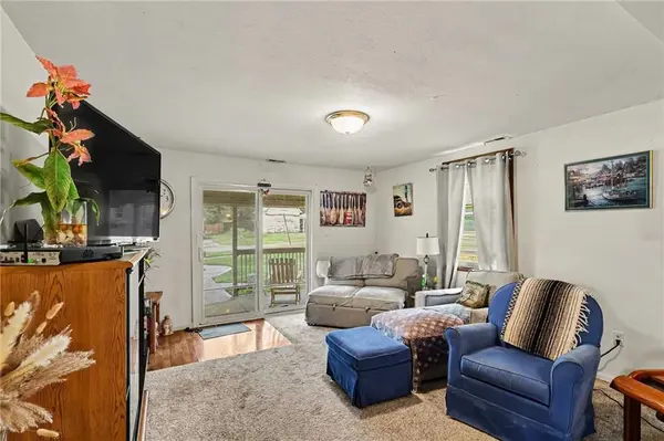 505 W Shawnee ST, Paola, KS 66071