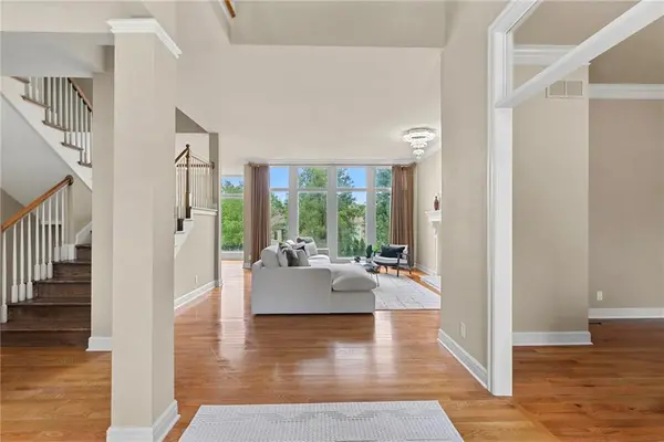 14525 Ballentine ST, Overland Park, KS 66221