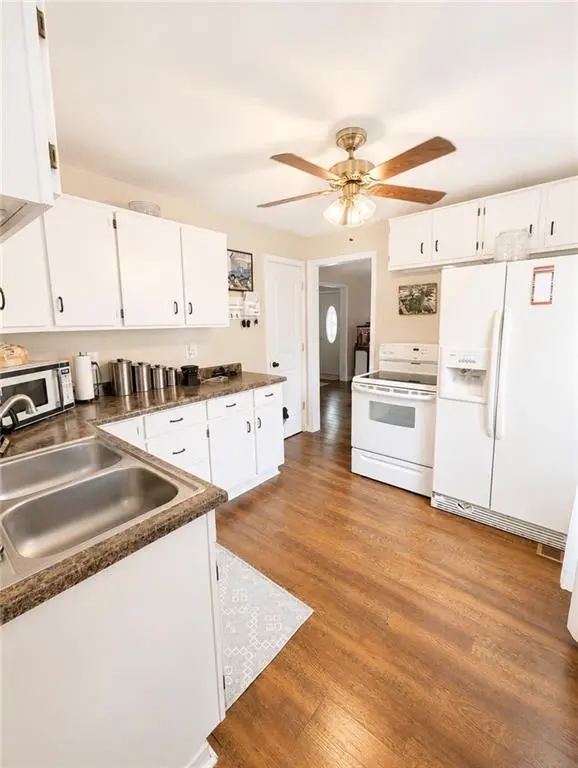 609 S Walnut ST, Maryville, MO 64468