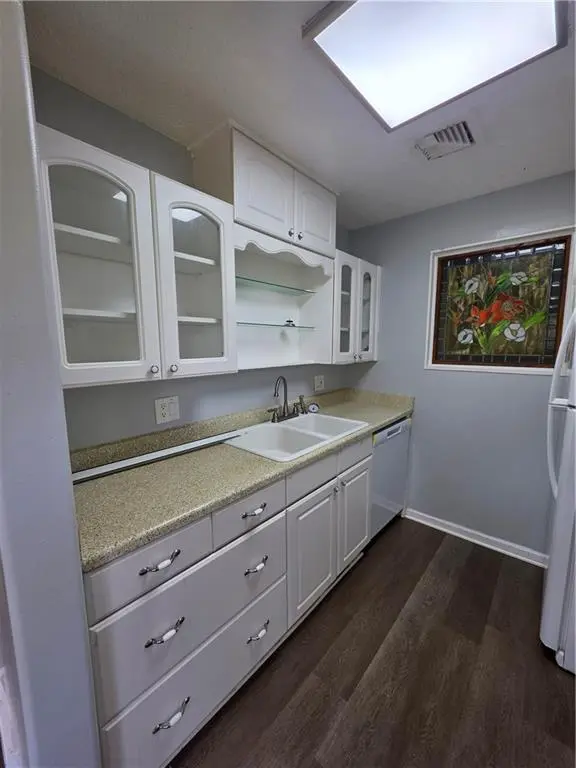 1006 W Maple AVE #B, Independence, MO 64050