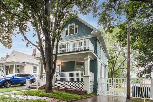 3201 Mcgee ST, Kansas City, MO 64111