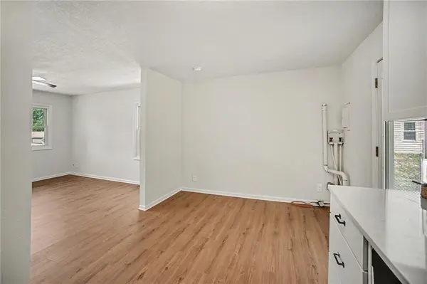 5151 N Corrington AVE, Kansas City, MO 64119