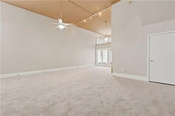 712 Francis ST #A, St Joseph, MO 64501