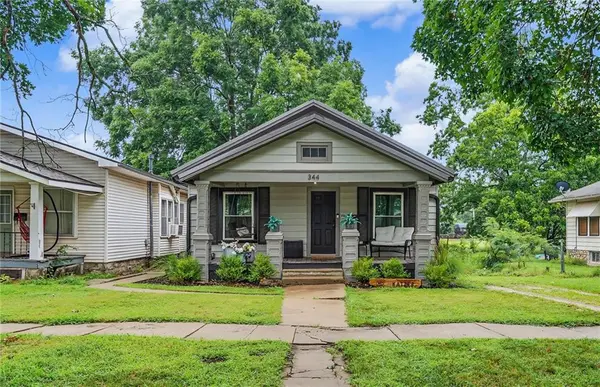 344 E 4th AVE, Garnett, KS KS