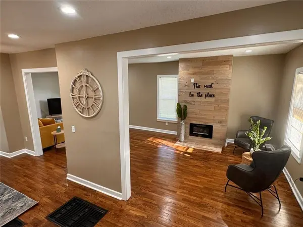 2205 Prospect AVE, Kansas City, MO 64127