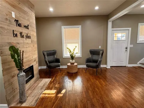 2205 Prospect AVE, Kansas City, MO 64127