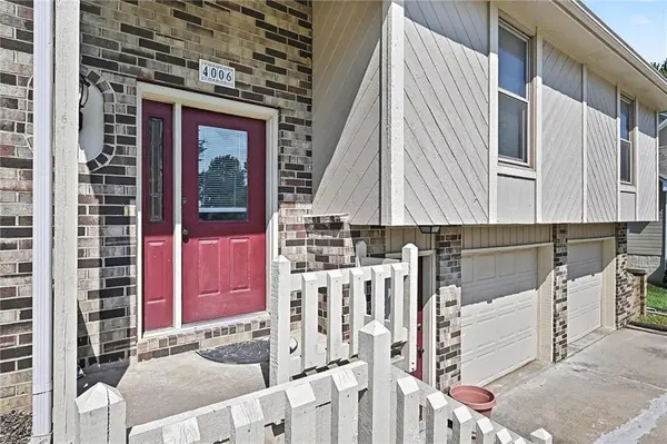 4006 N 31st ST, St Joseph, MO 64506