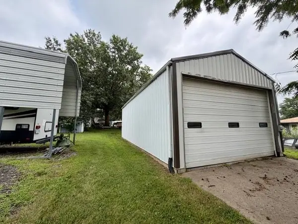 401 N Kenyon ST, Albany, MO 64402