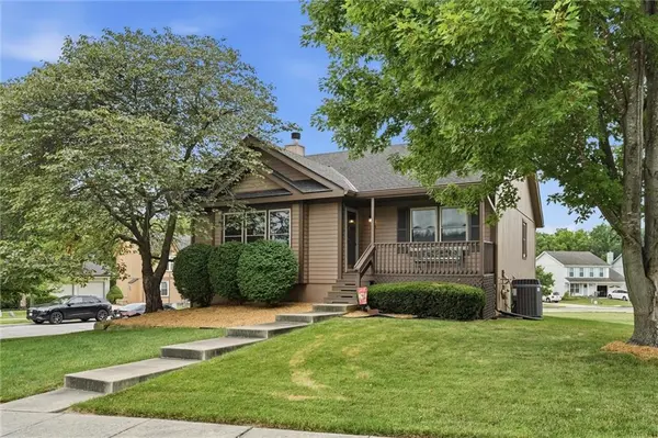 6114 N Evans AVE, Kansas City, MO 64151