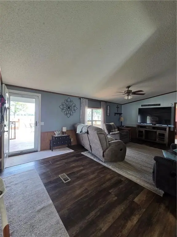 29231 W 375th ST, Osawatomie, KS 66064