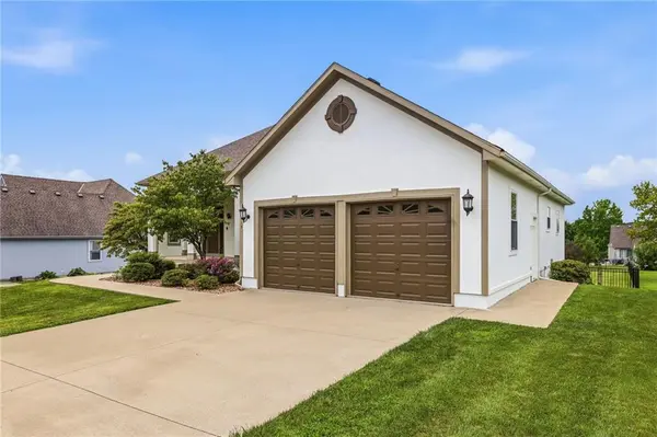 1713 Remington ST, Pleasant Hill, MO 64080