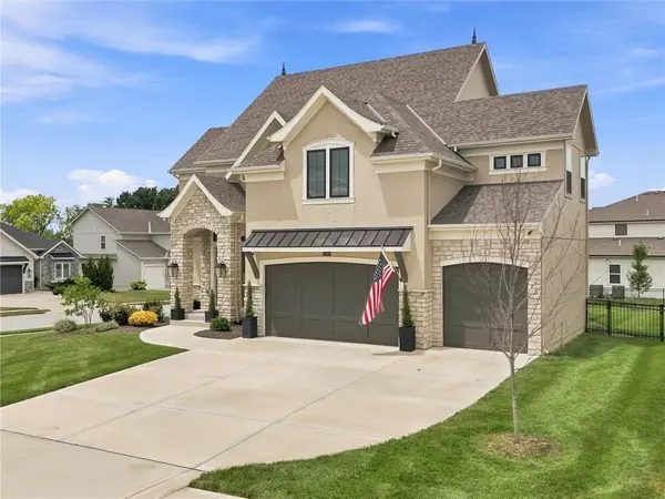 1320 NW 107th TER, Kansas City, MO 64155