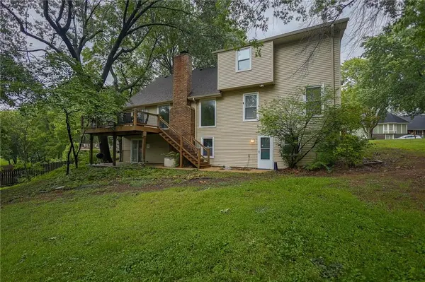 5778 Bower ST, Kansas City, MO 64133