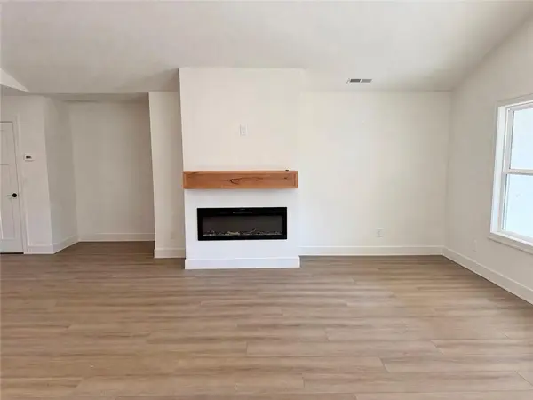810 N Water ST, Butler, MO 64730