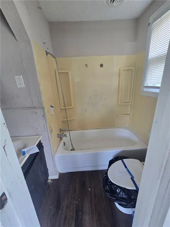 809 W Lexington ST, Richmond, MO 64085