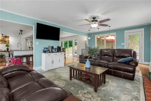 170 W Terrace Trail ST, Lake Quivira, KS 66217