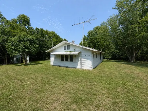 4705 N Koger RD, Sibley, MO 64088