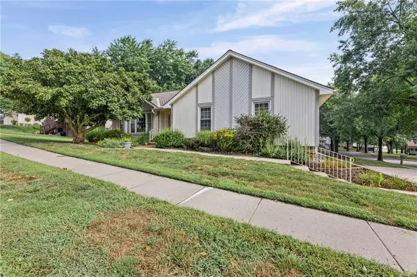 8210 N Virginia AVE, Kansas City, MO 64118