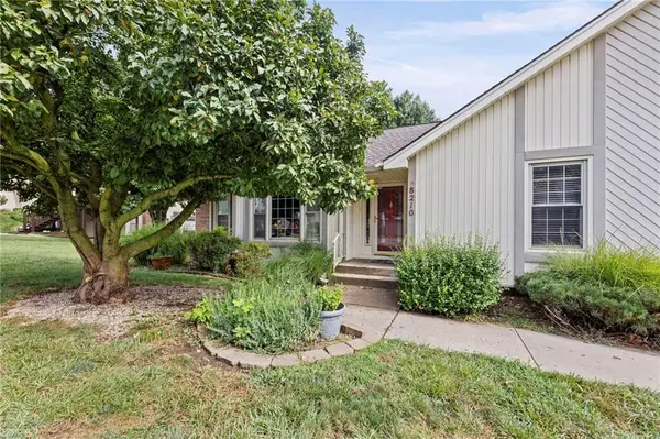 8210 N Virginia AVE, Kansas City, MO 64118