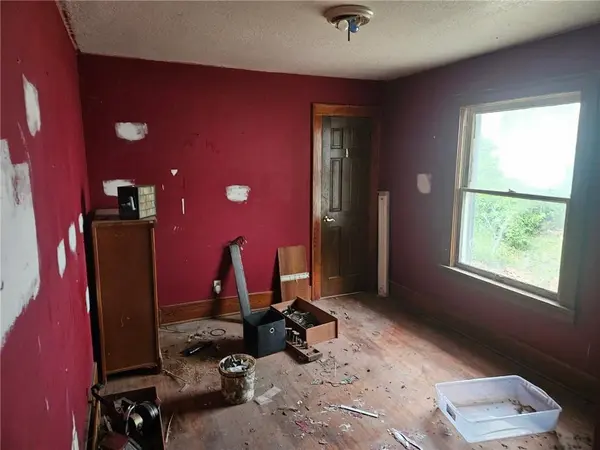 413 W 22nd ST, Higginsville, MO 64037