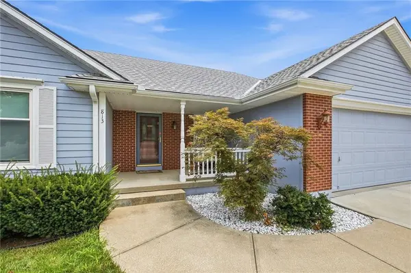 813 SW Foxtail DR, Grain Valley, MO 64029