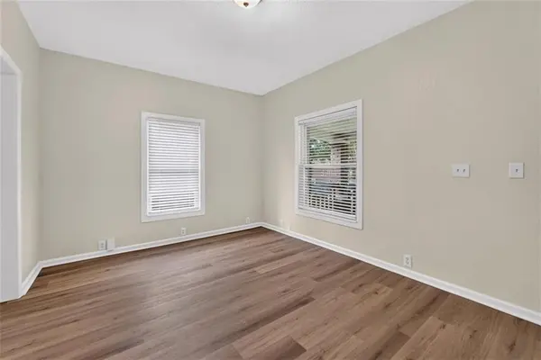 433 OAKLEY AVE, Kansas City, MO 64123