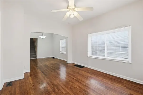 6033 Harrison ST, Kansas City, MO 64110