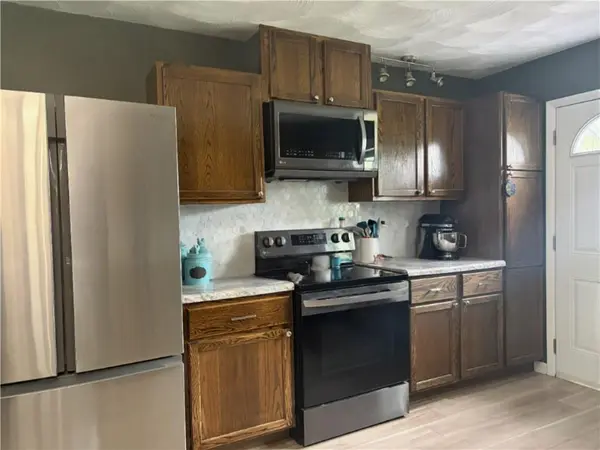 708 W 7th ST #W, Waverly, KS 66871