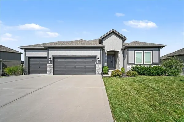 10824 N Crystal AVE, Kansas City, MO 64153