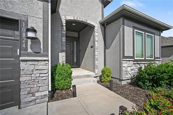 10824 N Crystal AVE, Kansas City, MO 64153