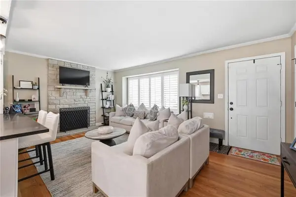7624 Lamar AVE, Prairie Village, KS 66208
