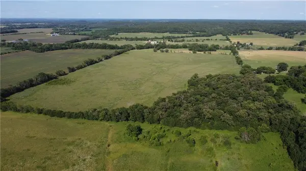 000 Unique RD, Uniontown, KS 66789