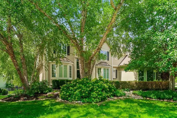 13012 Rosehill ST, Overland Park, KS 66213