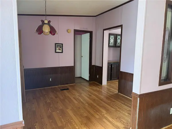 3317 Christie Lane RD, St Joseph, MO 64504