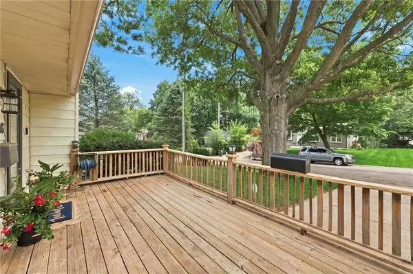 2806 N Spring ST, Independence, MO 64050