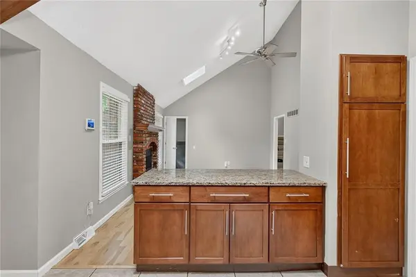 7806 Caenen ST, Lenexa, KS 66216