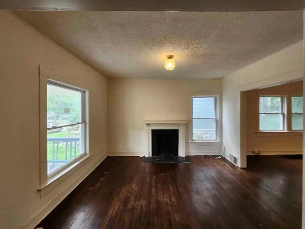 3426 Park AVE, Kansas City, MO 64109
