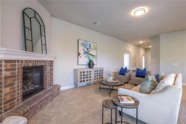 18535 W 195 TER, Spring Hill, KS KS
