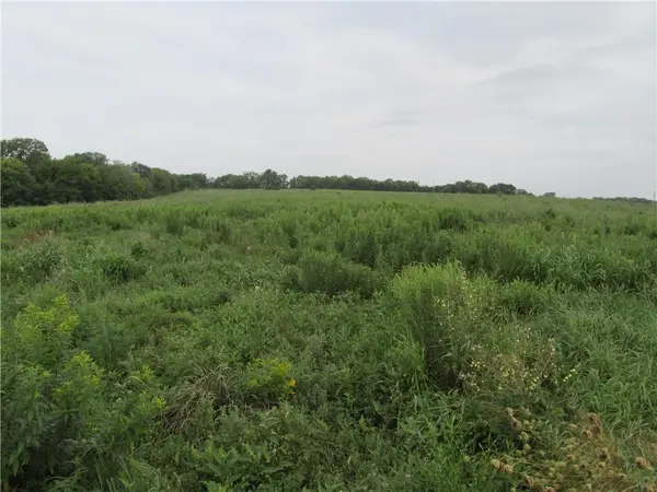 0002 PP HWY, Pattonsburg, MO 64670