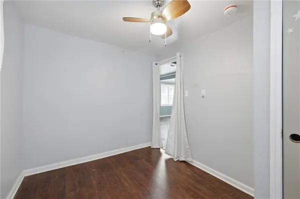 516 SW 13 ST, Blue Springs, MO 64015