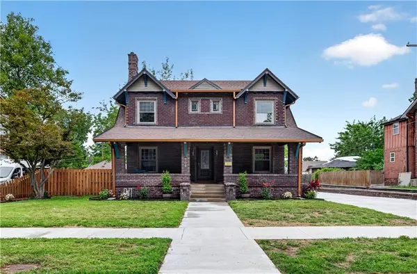 706 W 8th ST, Pittsburg, KS 66762